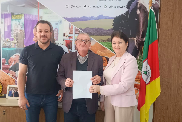 Capa R$ 1,1 milhão para a agricultura de Almirante Tamandaré do Sul